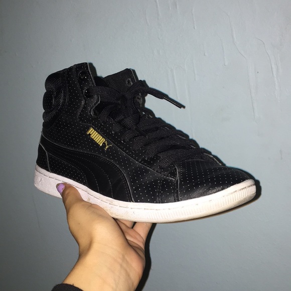 pumas high top sneakers